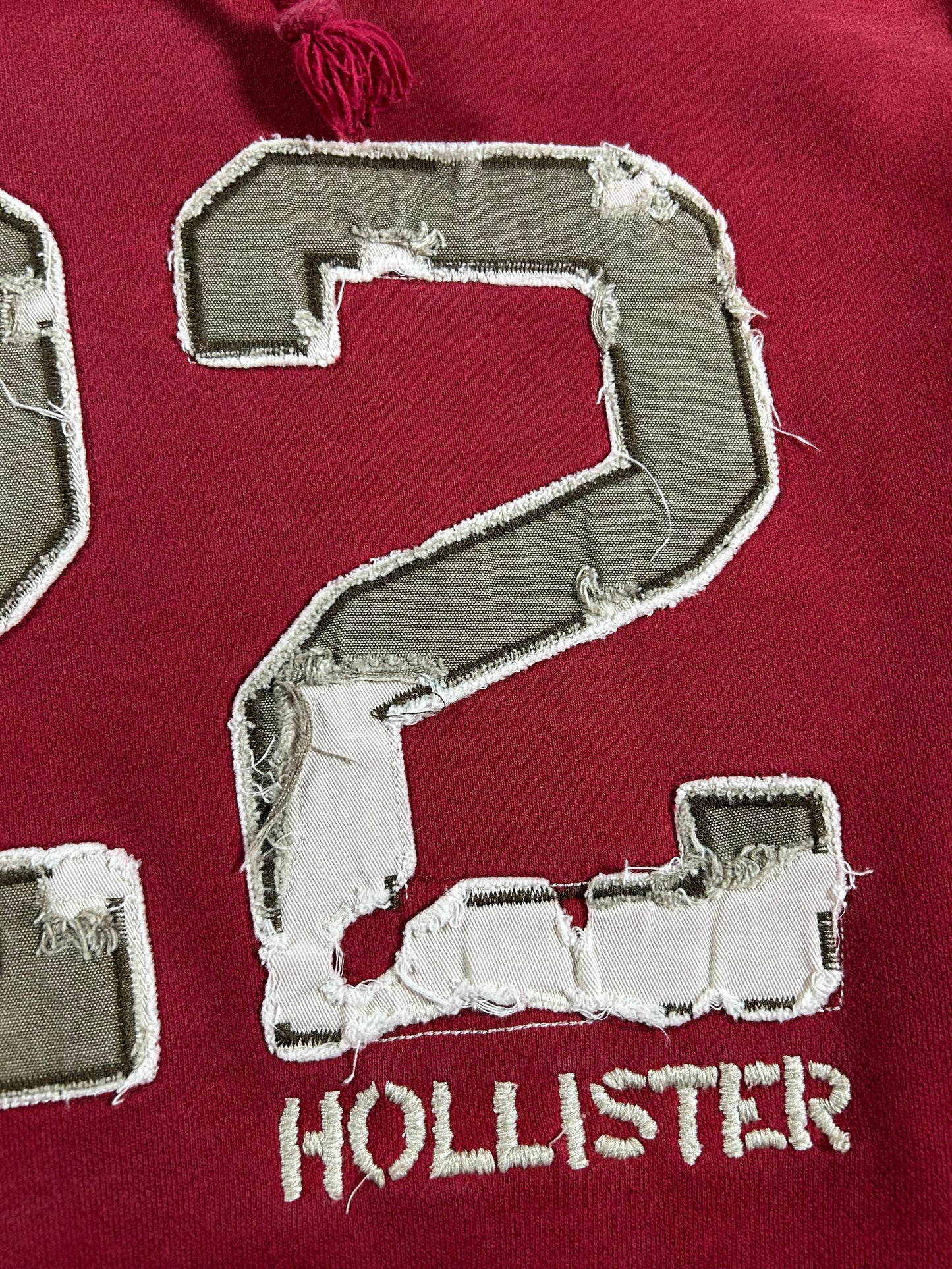 Hollister 22 California Graphic Logo Pullover Hooded Sweatshirt Small 22.25x26.75 Inches Red