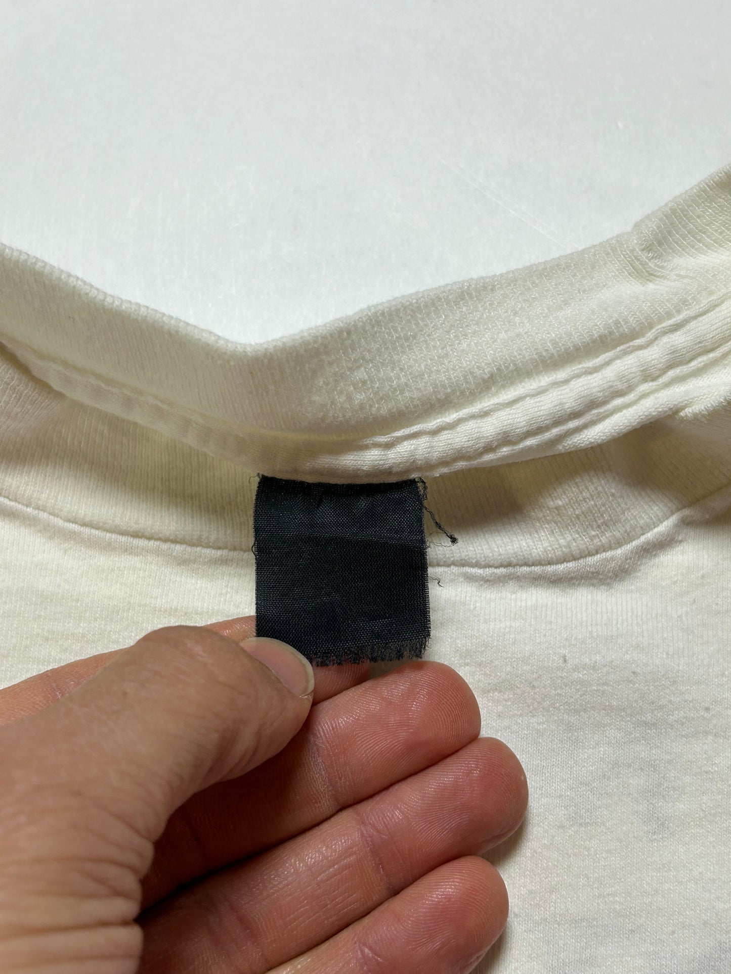 Vintage 1987/88 Moet New York New Year's Eve Midnight Run Long Sleeve T-shirt Small