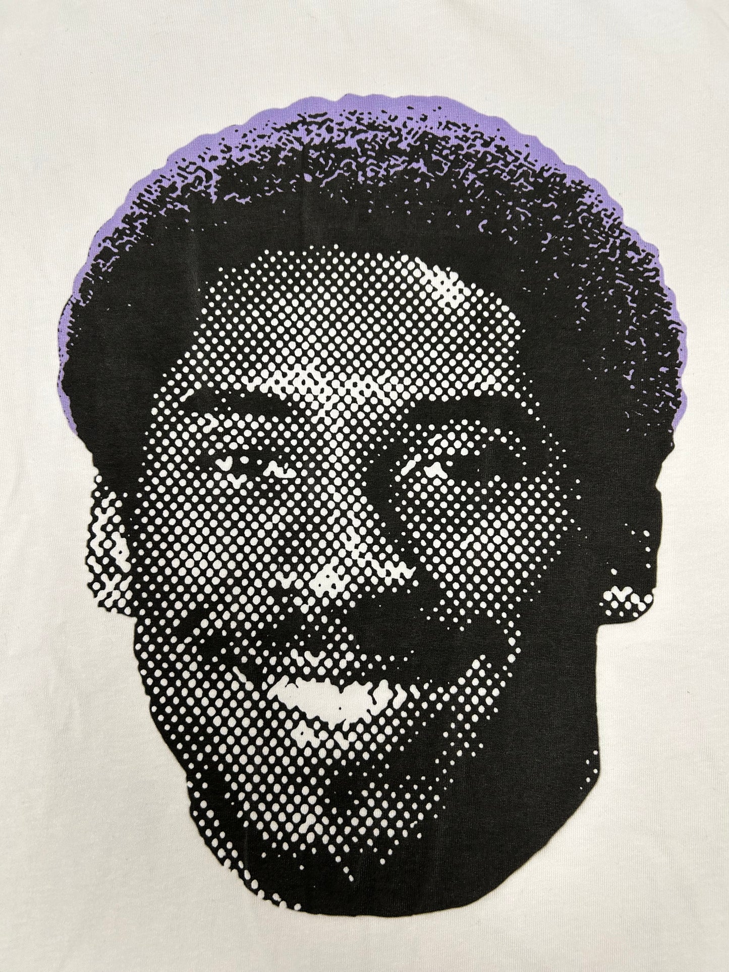 Kobe Bryant Frobe Big Face ICY  Graphic Print T-Shirt White Medium 20.75x27.75 Inches