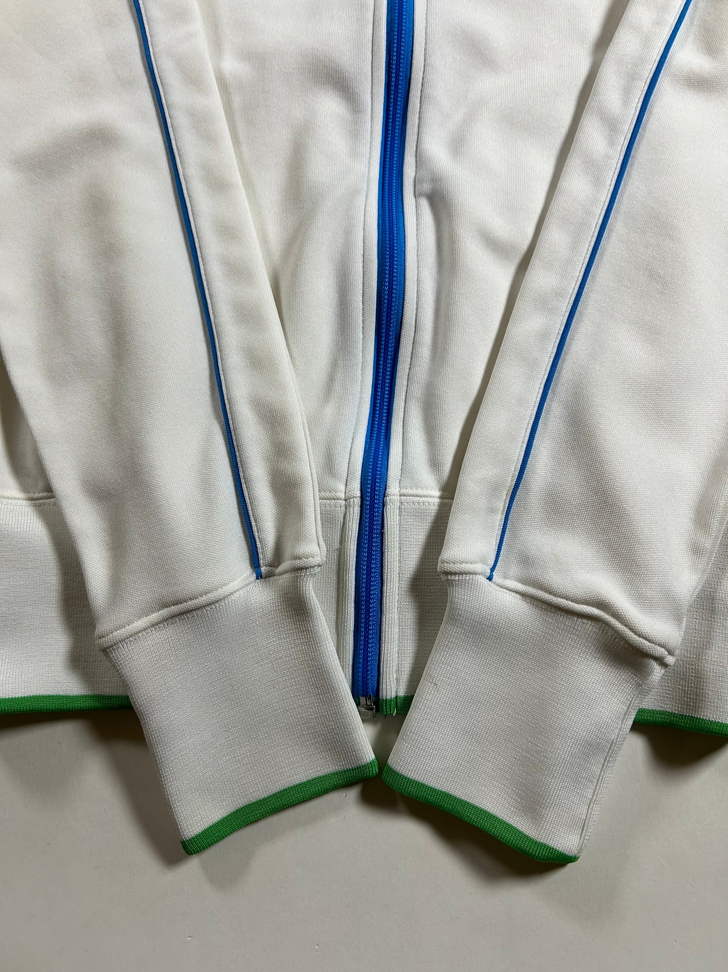 Nike NYC Tennis Flushing Meadows 2011 Full Zip Track Jacket White Small 17x24 Inches