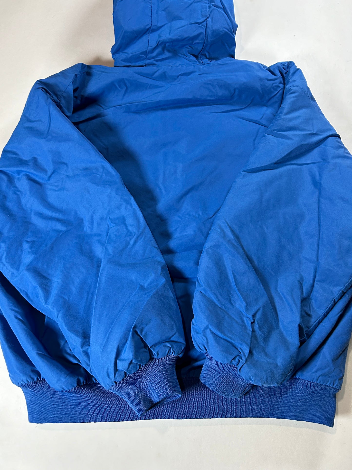 Vintage Chalk-Line New York Giants NFL Chest Logo Zip Puffer Jacket 27.5x27.25 Inches Large Fit