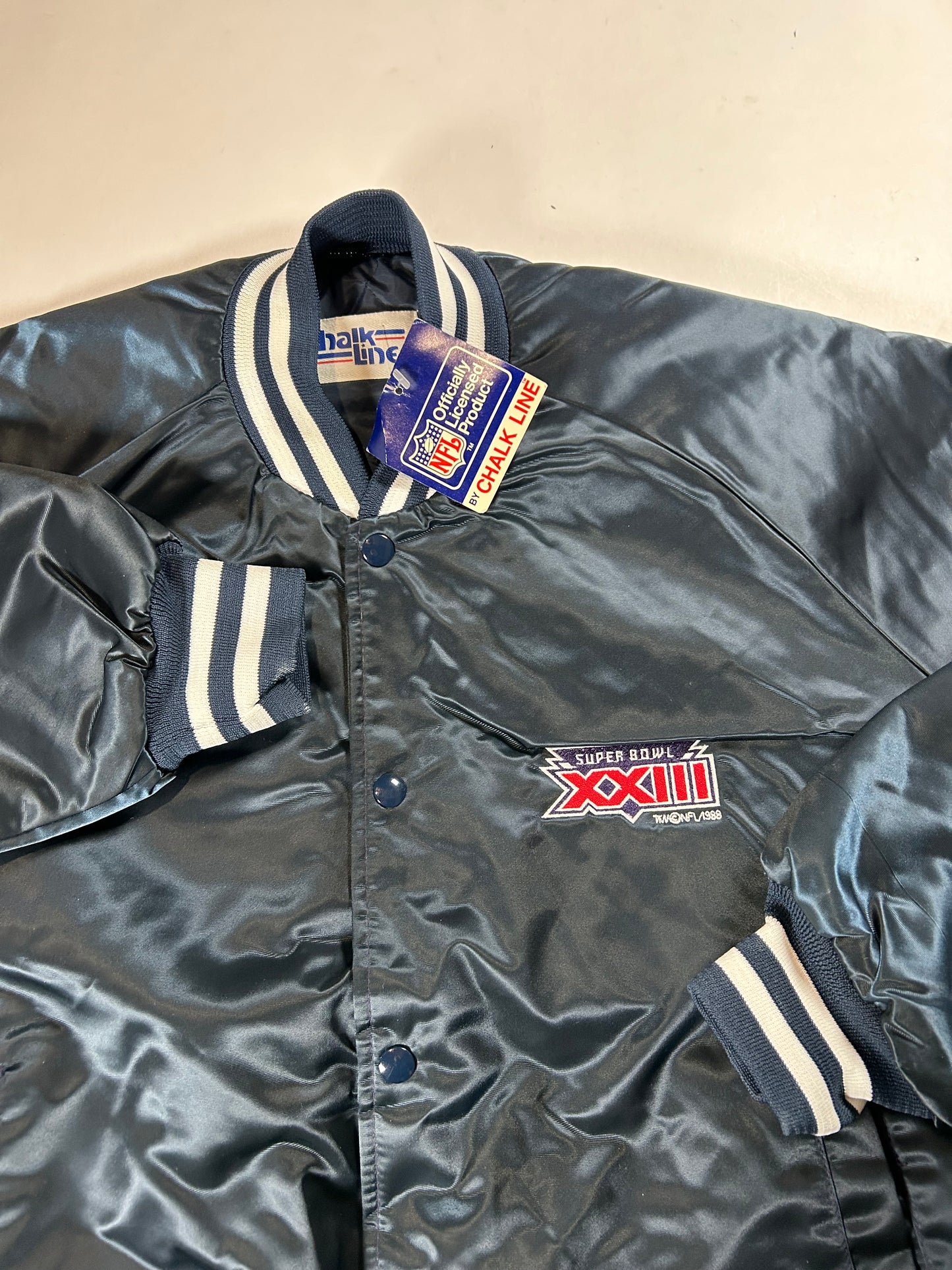 DS Brand New With Tag Vintage Chalk-Line NFL Super Bowl XXIII 1988 Satin Button Up Jacket XL 27x27 Inches