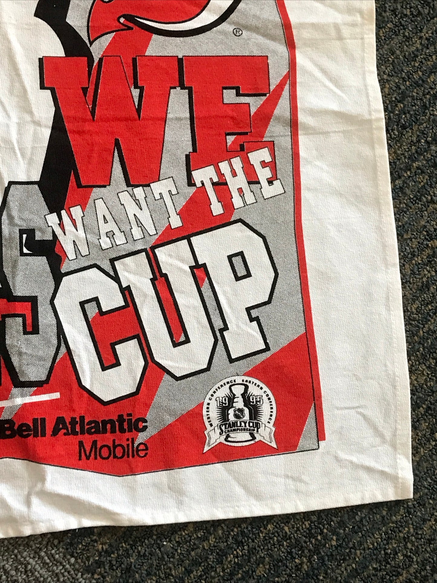 Vintage 1995 NHL New Jersey Devils Rally Towel Stanley Cup Finals Championship