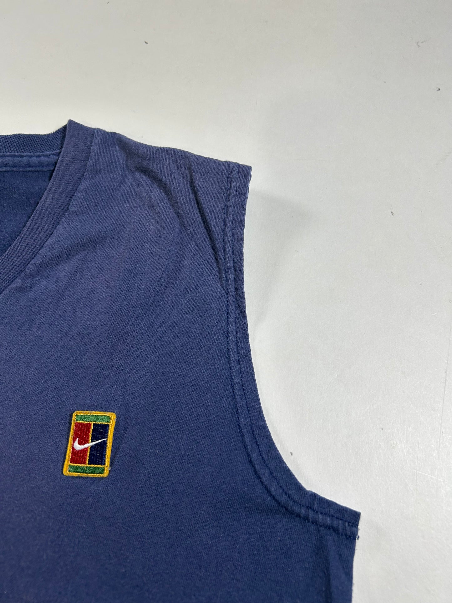Vintage 90s Nike Tennis Court Challenge Muscle Tee Sleeves Shirt Navy Medium 20.75x28.5 Inches