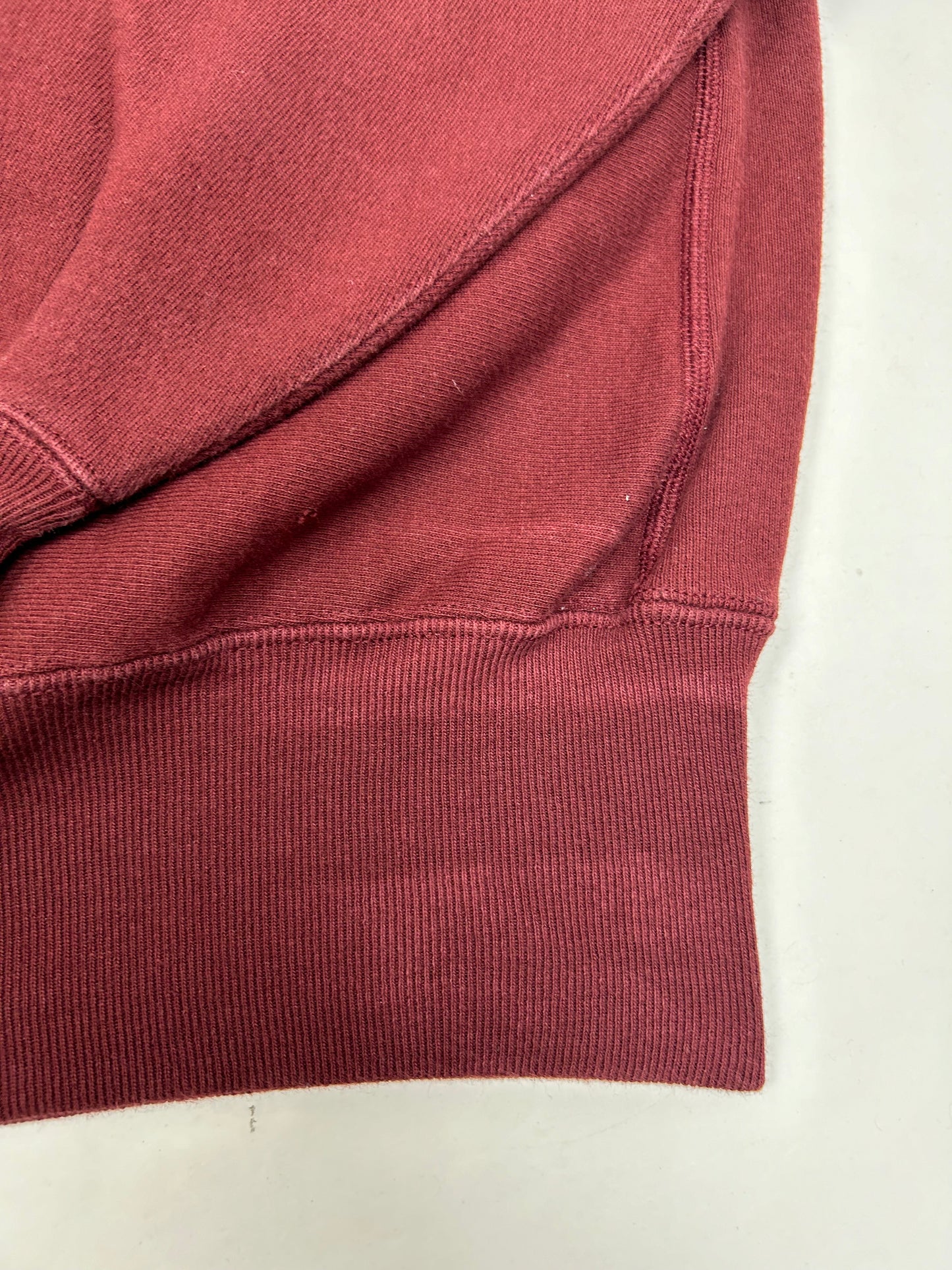 Vintage Champion Reverse Weave Iona Prep Hockey 1999-2000 Crewneck Sweatshirt XL 26.25x30.25 Inches