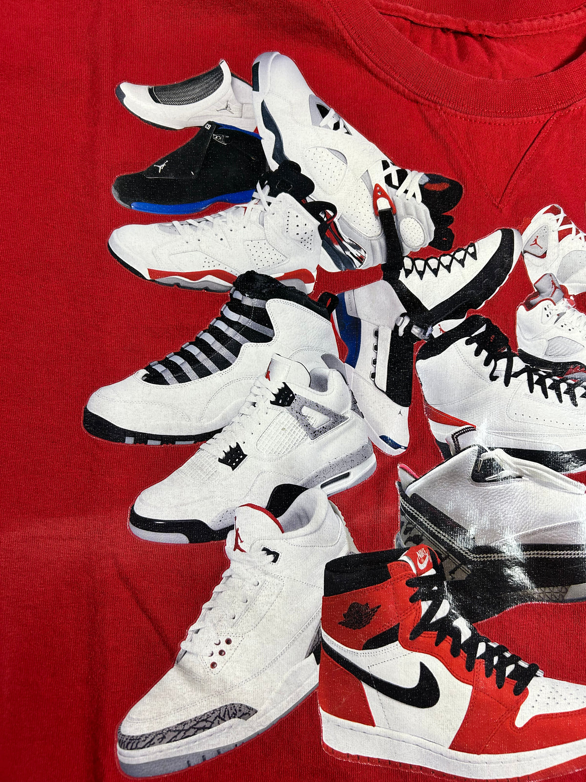 Vintage Air Jordan Sneaker Retro Collection Tee 2XL/3XL Fit 29.5x33.75 Inches As Is 00s