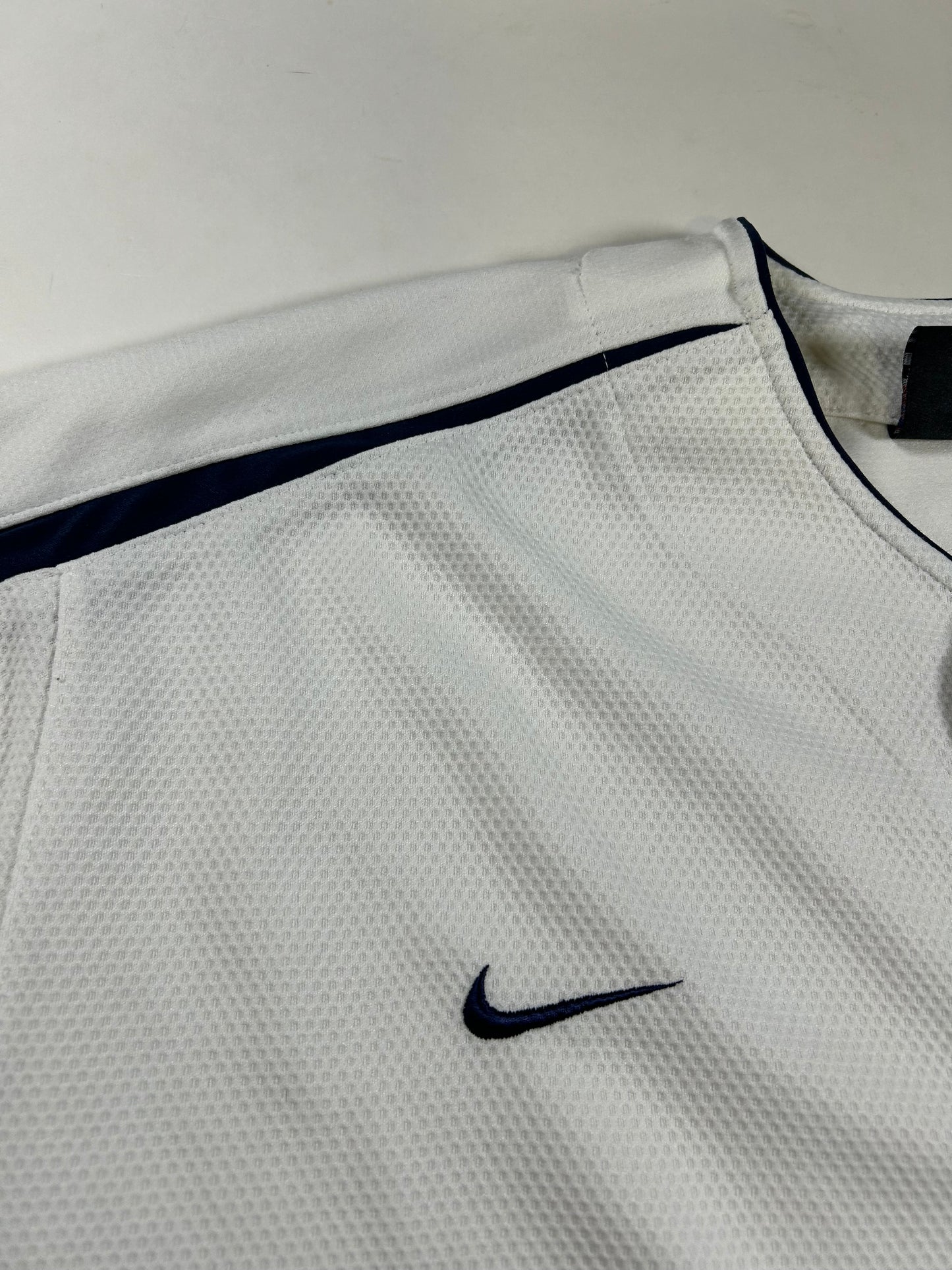 Vintage 2000s Nike Team New York Yankees MLB Blank Jersey Tagged Medium Fits Like A L/XL Best 26.75x32.5/35.25 Inches