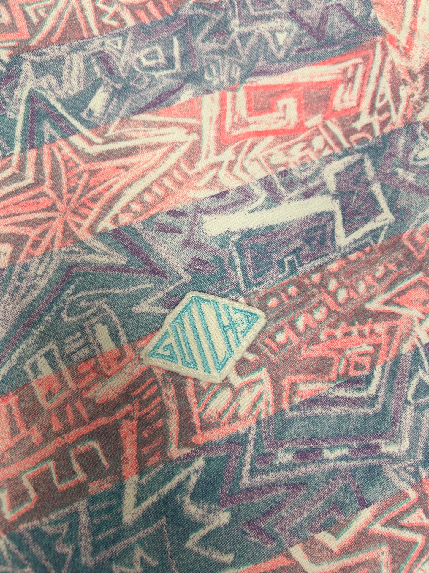 Vintage Gotcha Shirt Pink Blue Tribal Aztec Surf Skate AOP 80s 90s 21.75x26.75 Inches