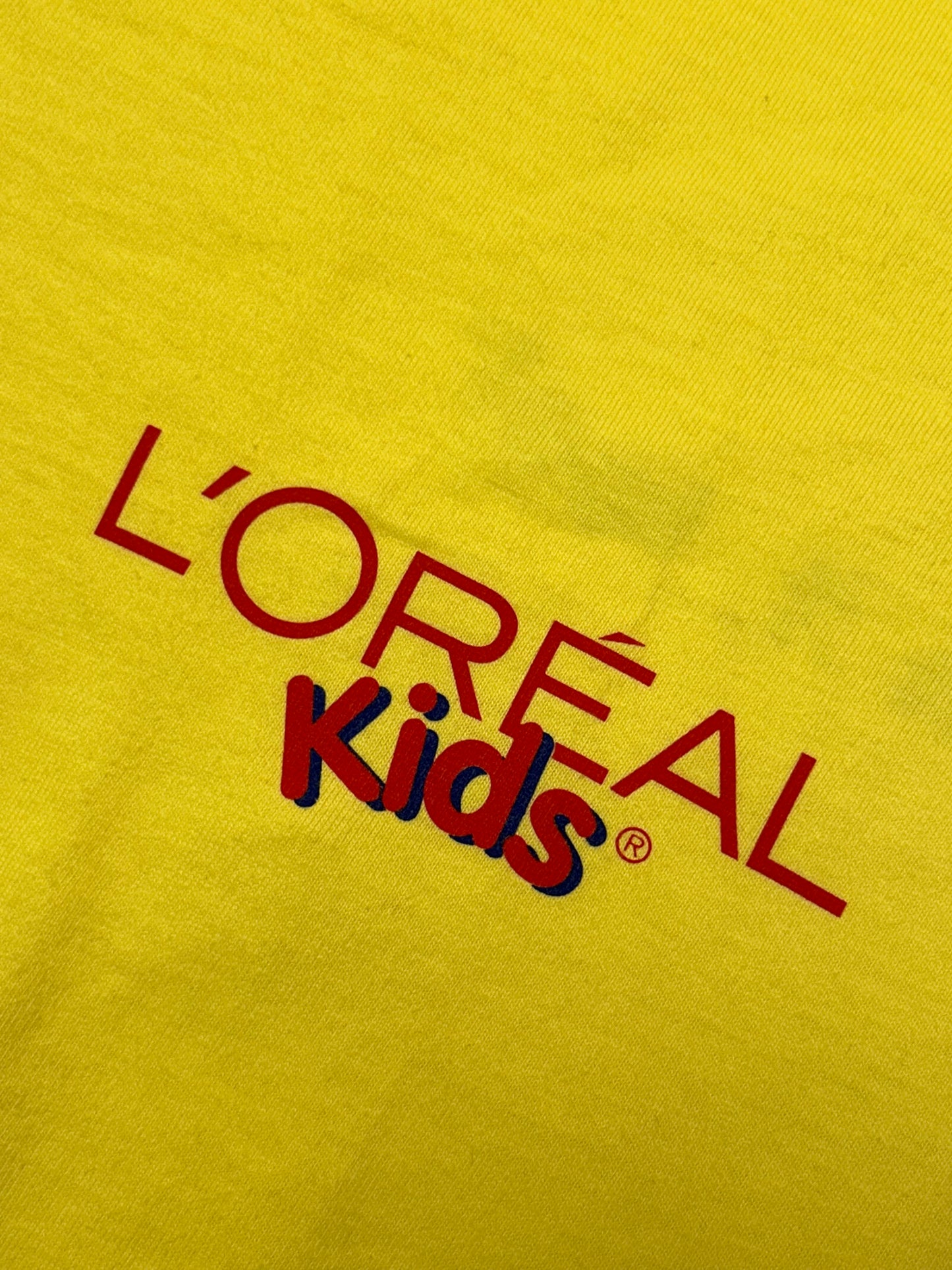 Vintage L’Oréal Kids Because We’re Worth It, Too! Soap Promo Shark Tee Yellow Large 21.5x29 Inches