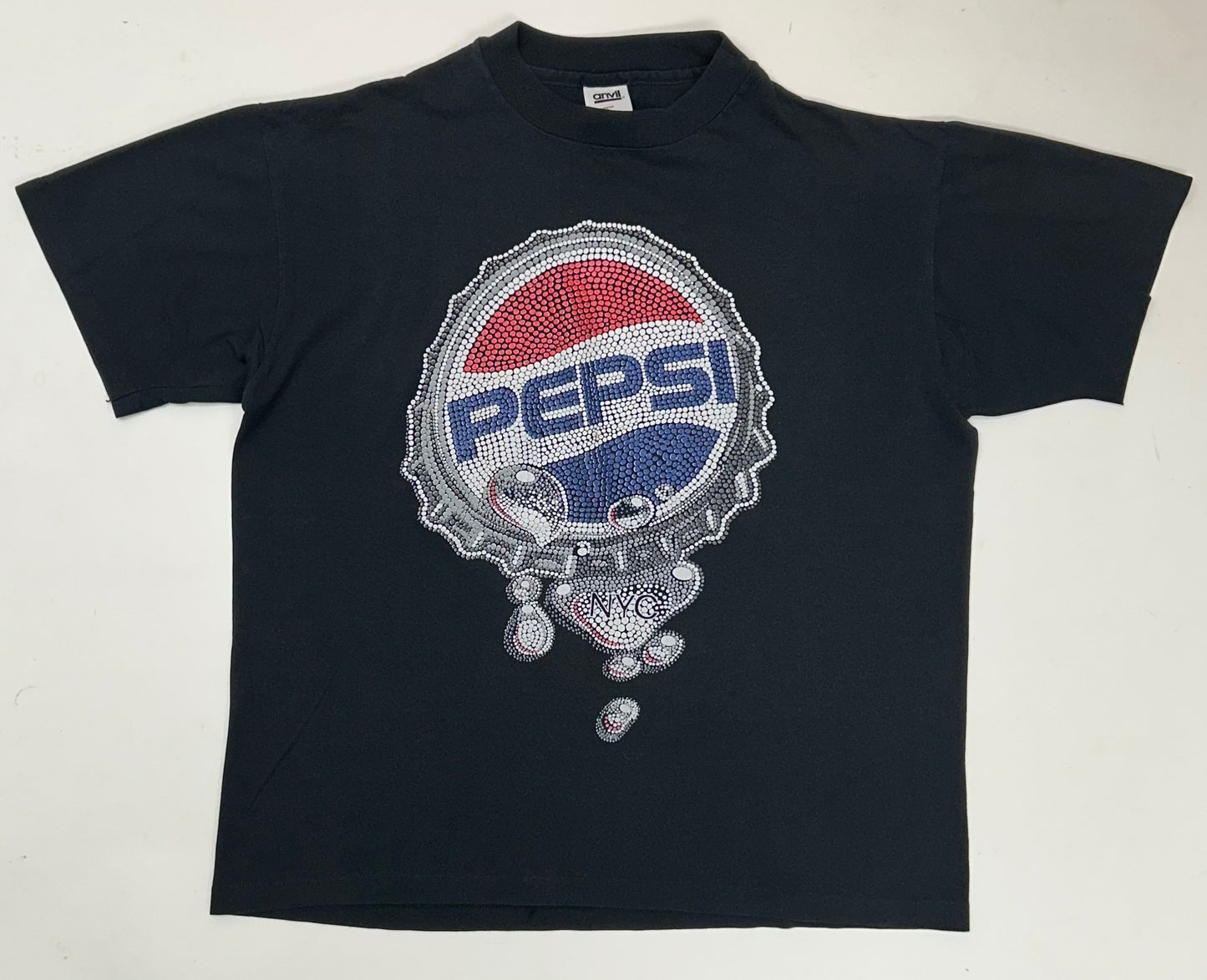 Vintage 90s Pepsi NYC Soda Cap Tee Thin Great Wear & Fading Boxy Large 23.25x26.75 Inches