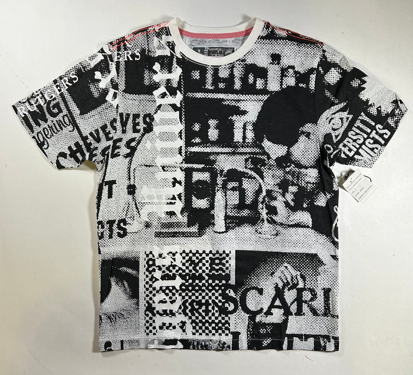 Vintage Eckō Marc Echō Cut & Sew Rutgers University Street Alchemists AOP Football Tee Large 22x29 Inches