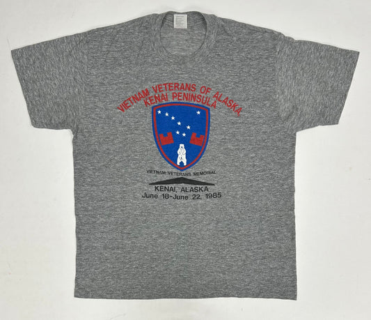 Vintage 1985 Vietnam Veterans Of Alaska Kenai Peninsula Tee Small/Medium Fit 20.25x24.75 Inches