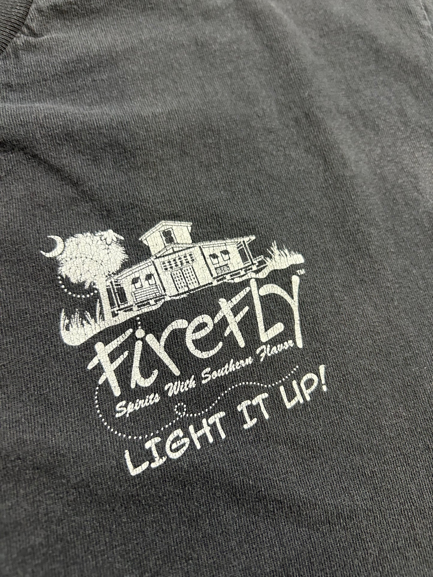 Vintage Firefly Moonshine Light It Up! Spirits Southern Flavor Tee Large 21.5x27.25 Inches As Is