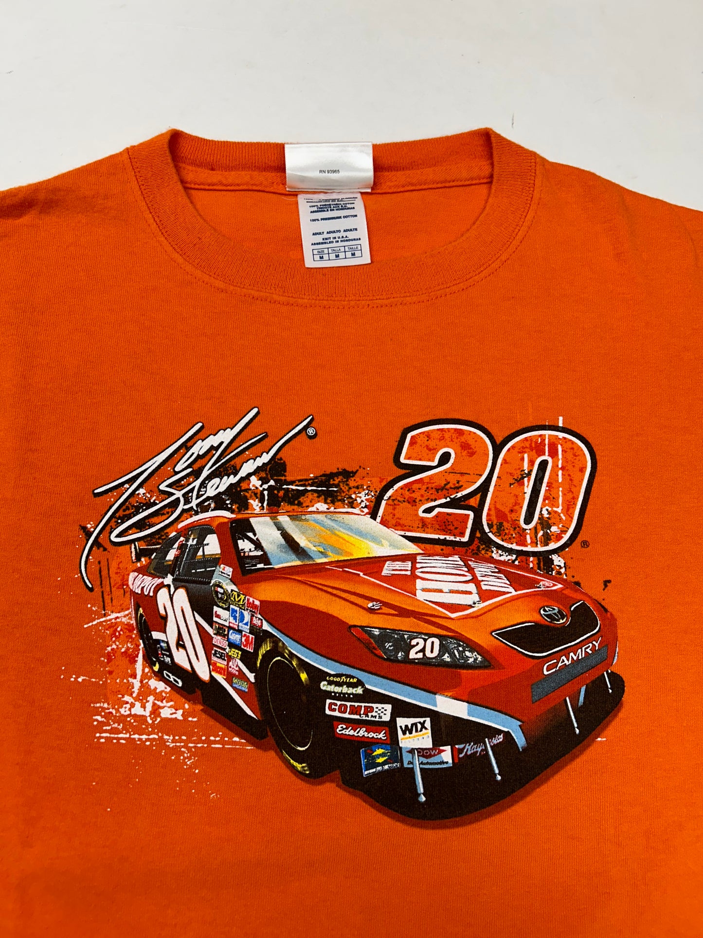 Vintage 00s Tony Stewart NASCAR #20 Toyota Tee Medium 20.5x26.5 Inches