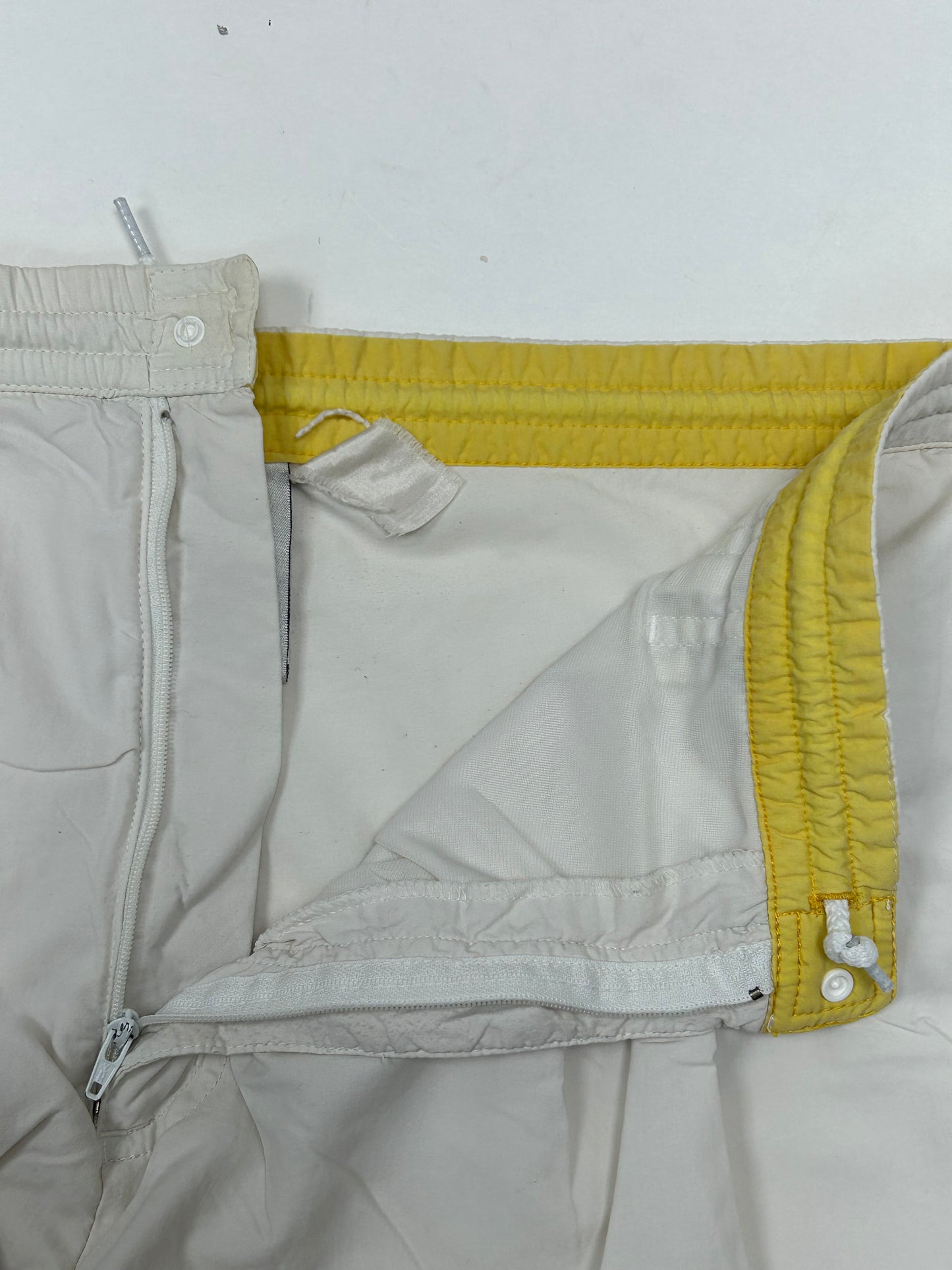 Vintage Nike Challenge Court Andre Agassi Tennis Shorts 90s Rare 19x14.25/15.25 Inches