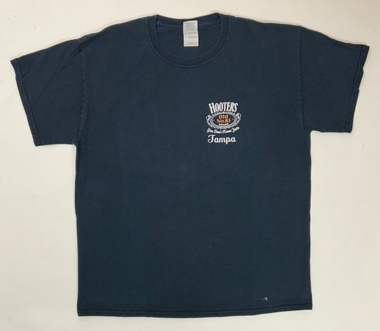 Vintage 2000s Hooters Tampa You Don’t Know Jack Restaurant Jack Daniels Graphic Tee Faded Worn In Worn Large 22.25x28 Inches