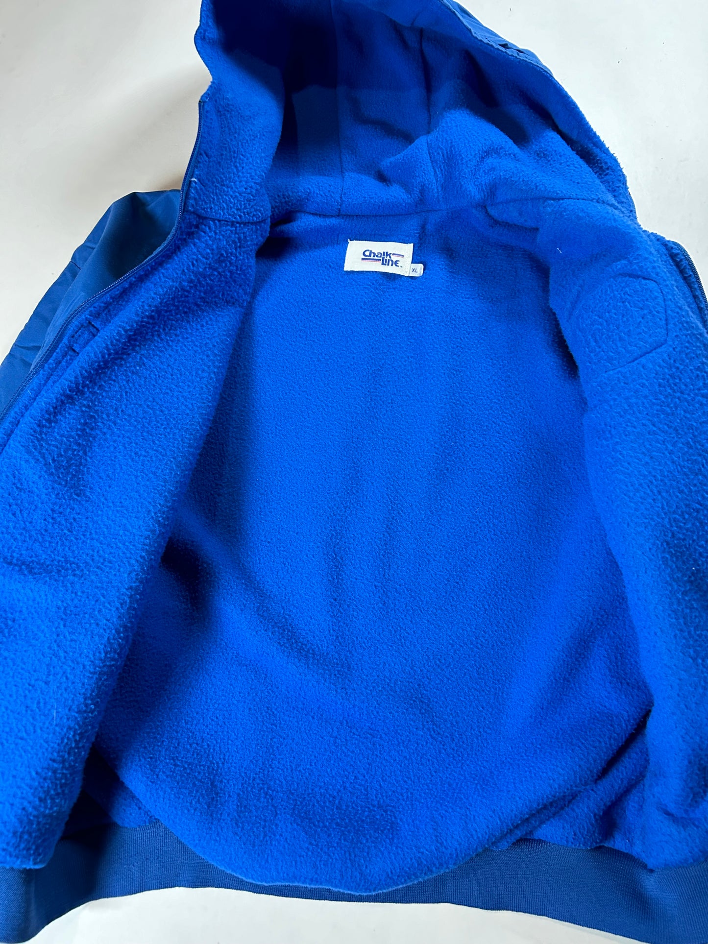 Vintage Chalk-Line New York Giants NFL Chest Logo Zip Puffer Jacket 27.5x27.25 Inches Large Fit