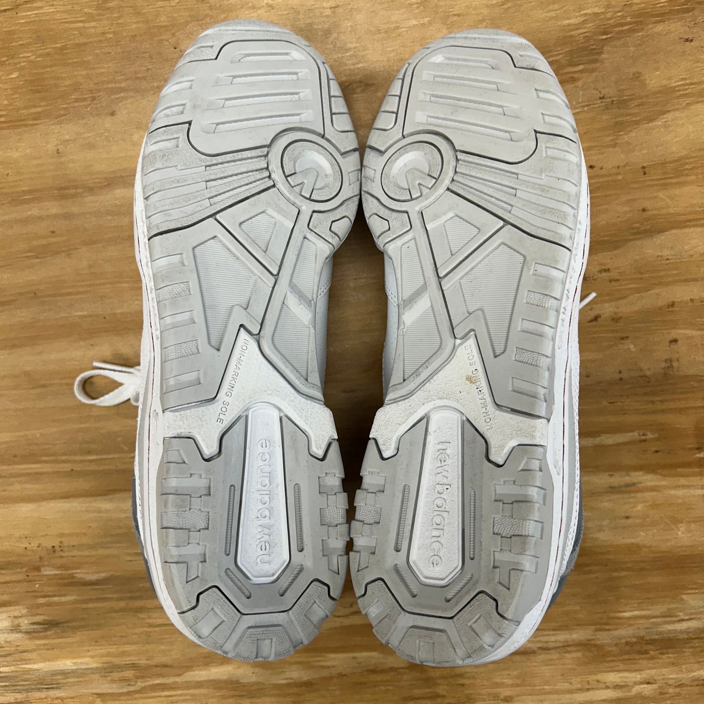 New Balance 550 Boston College Eagles White Red Shoes US Men’s 10.5 Women’s 12