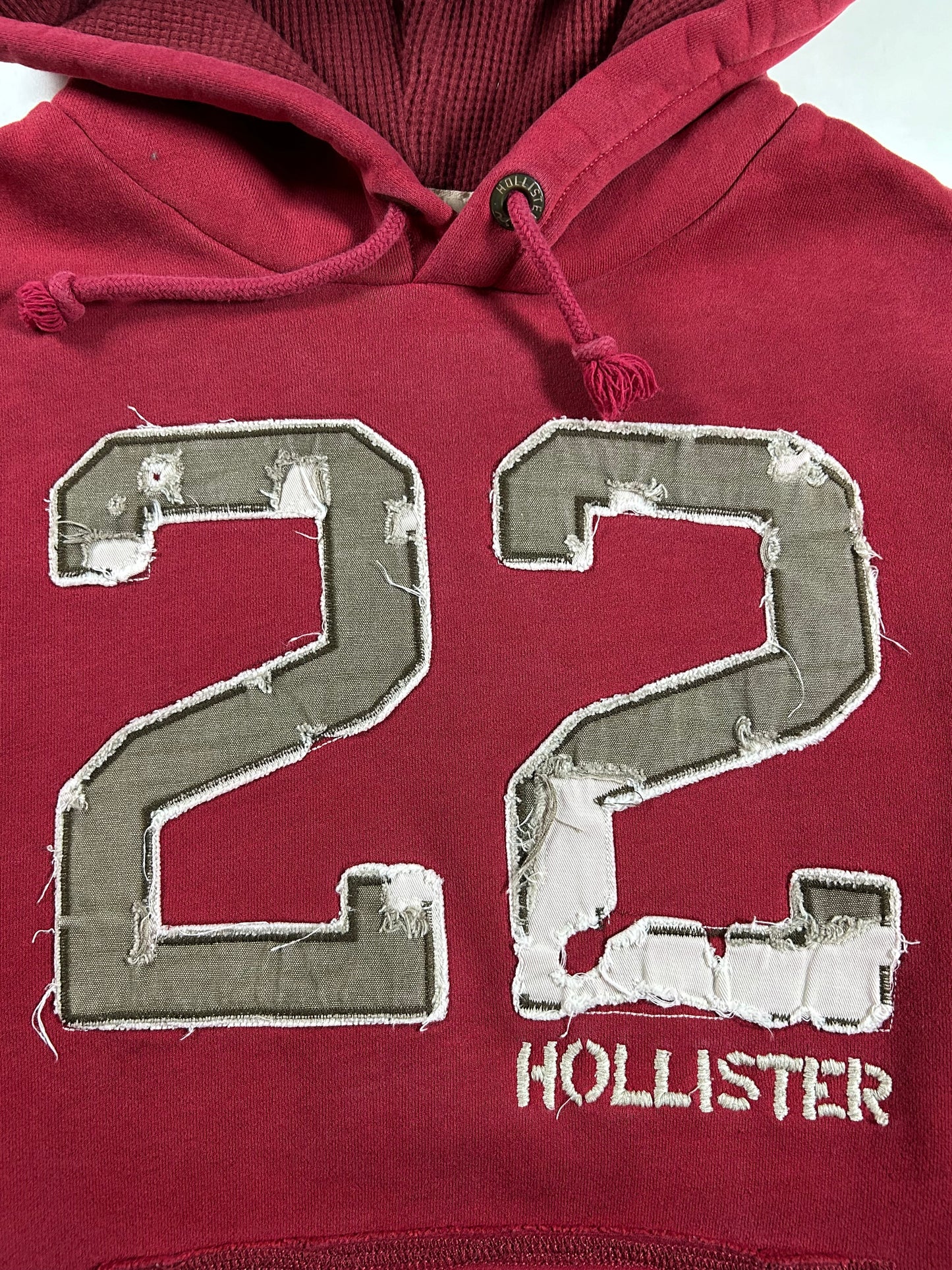 Hollister 22 California Graphic Logo Pullover Hooded Sweatshirt Small 22.25x26.75 Inches Red