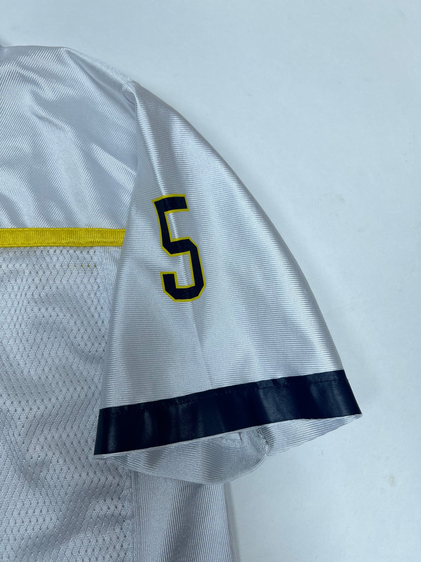 Vintage 00s Adidas Michigan Wolverines NCAA College Football  Jersey Youth Large 19x25.75/27.75 Inches