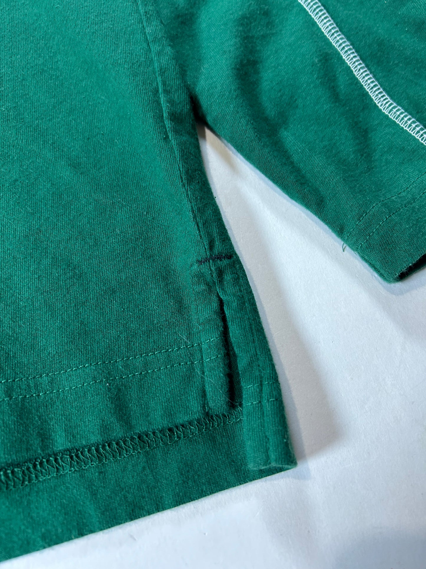 Vintage 2000s NFL RBK New York Jets Football Long Sleeve Tee Large Green/Black 22.5x29.5/30.5 Inches