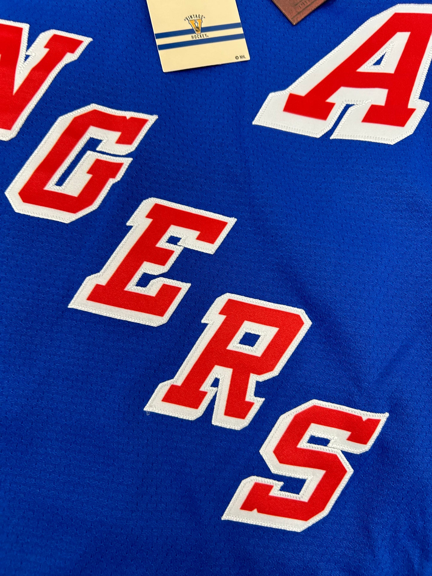 Mitchell & Ness Adam Graves New York Rangers 1993-94 Stanley Cup Jersey New S/M About 18.25x26 Inches