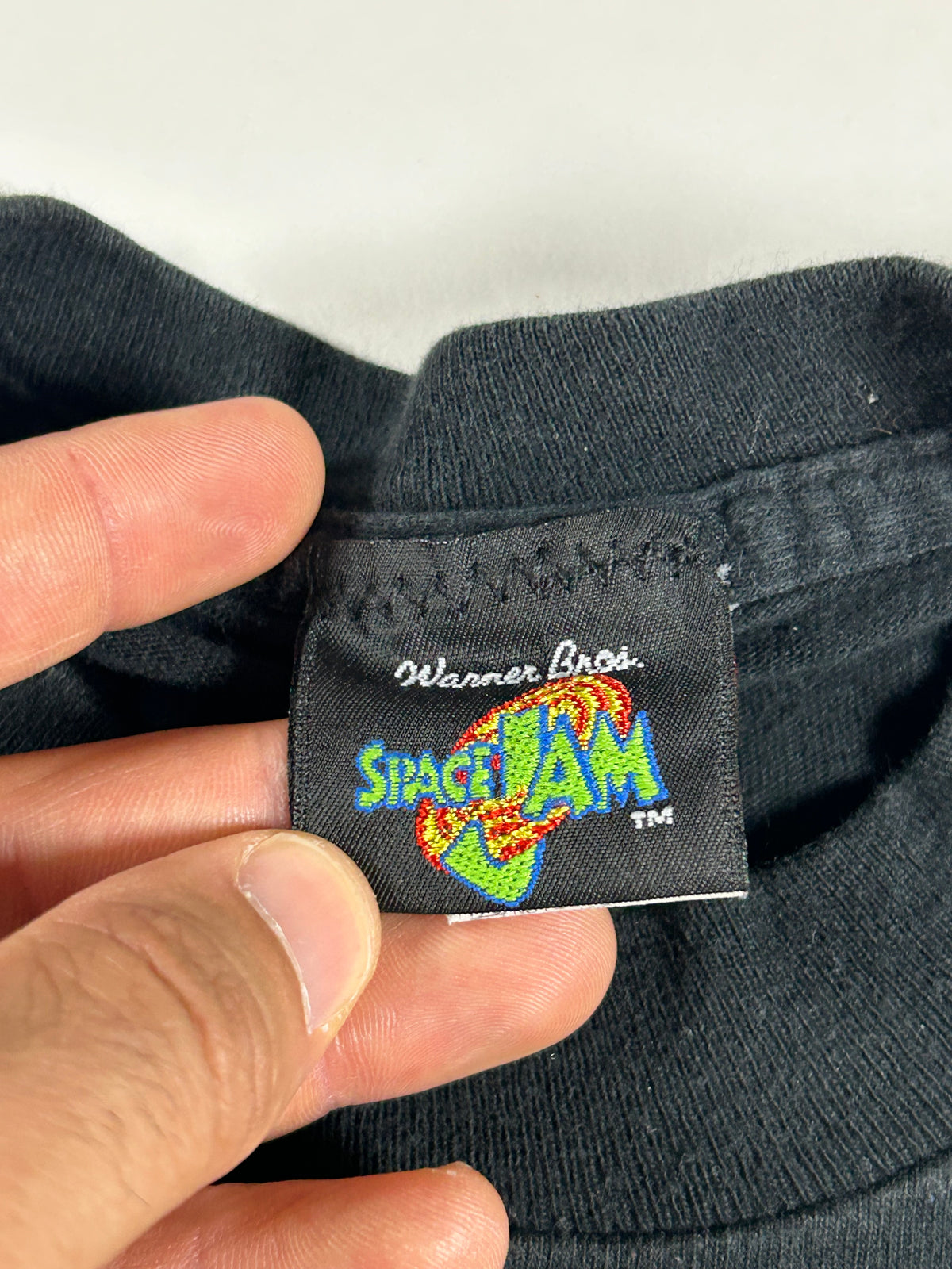 Vintage Space Jam Movie Promo Long Sleeve T-shirt 1996 Looney Tunes XL 24.5x31.25 Inches
