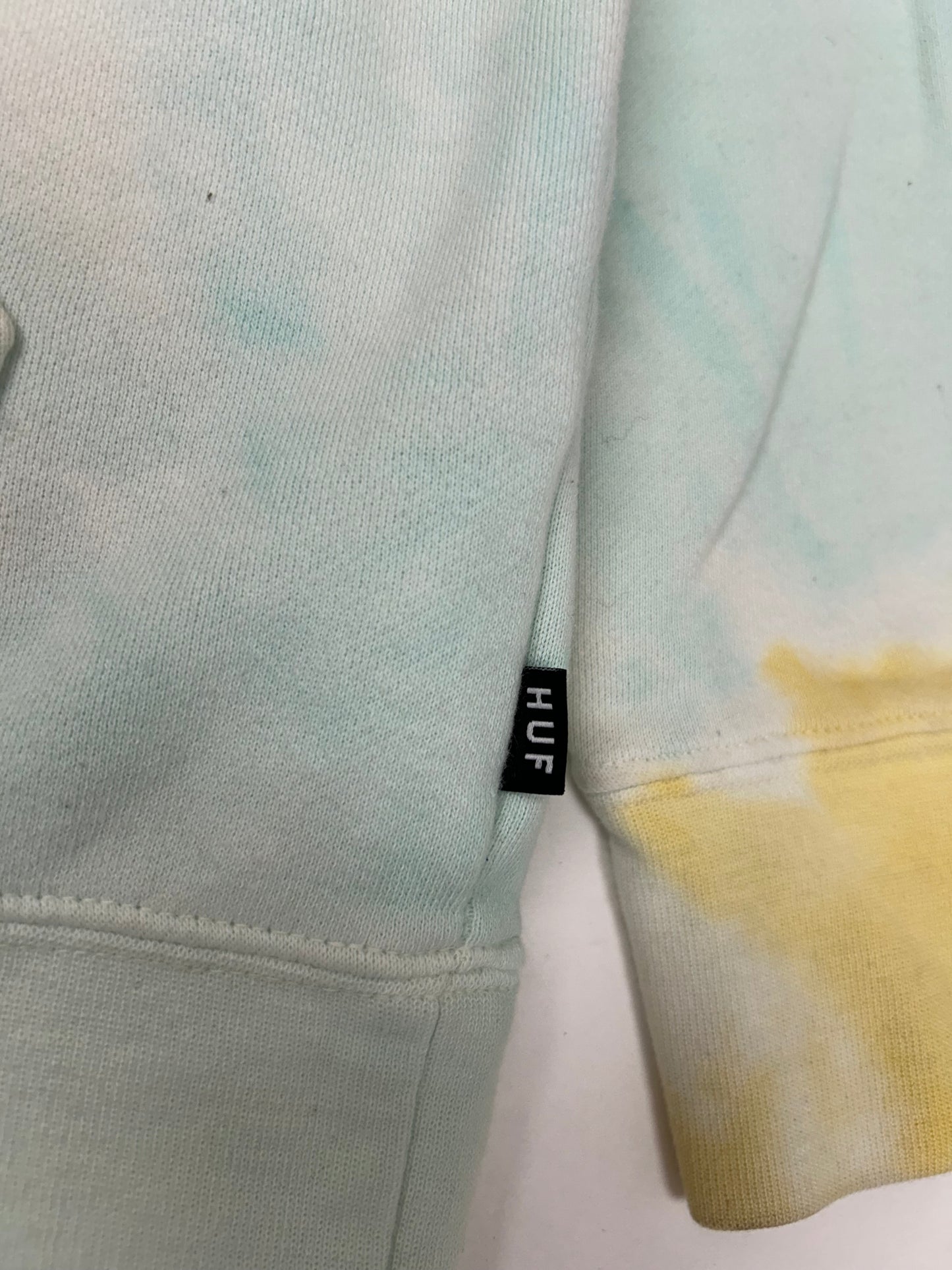 Huf Worldwide Tie-Dye Hooded Sweatshirt Large/Medium Fit 22.5x29 Inches
