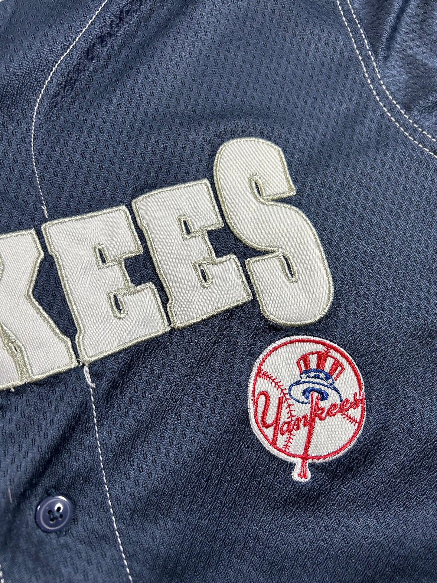 True Fan Genuine Merchandise New York Yankees Blank MLB Jersey Youth Large 19.5x26 Inches As Is Has Flaw