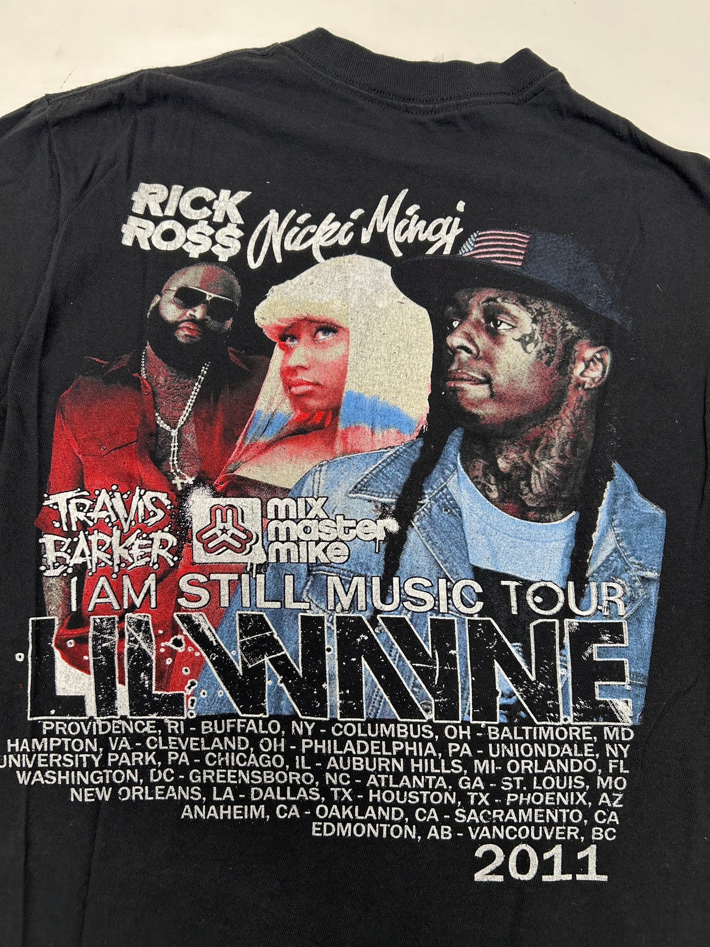 Lil Wayne I Am Still 2011 Tour Parking Lot Rap Hip-Hop Music Tee Medium 19x28.5 Inches