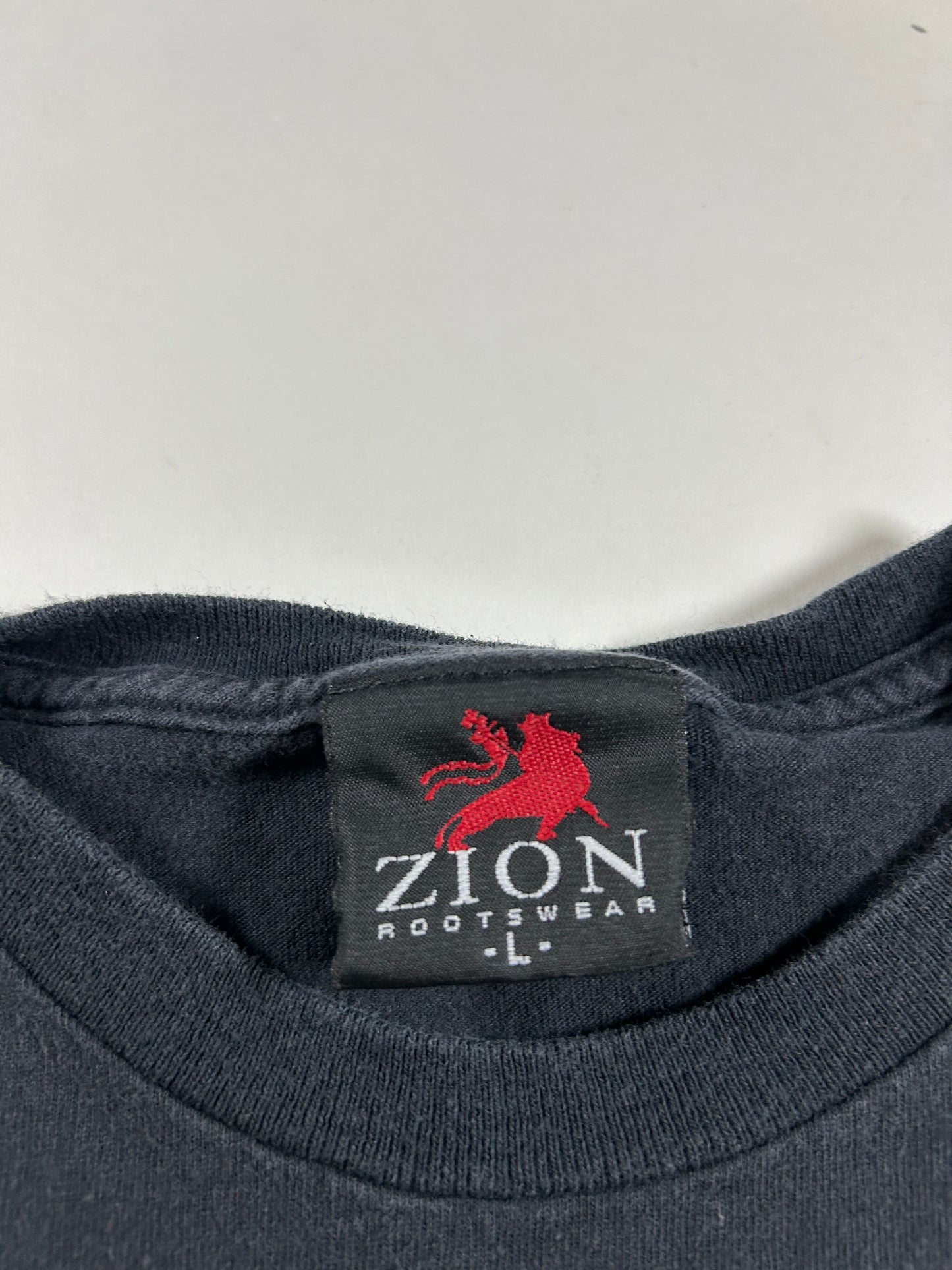 Vintage Grateful Dead San Francisco Zion Rootswear 2000s Graphic Print Tee Y2K