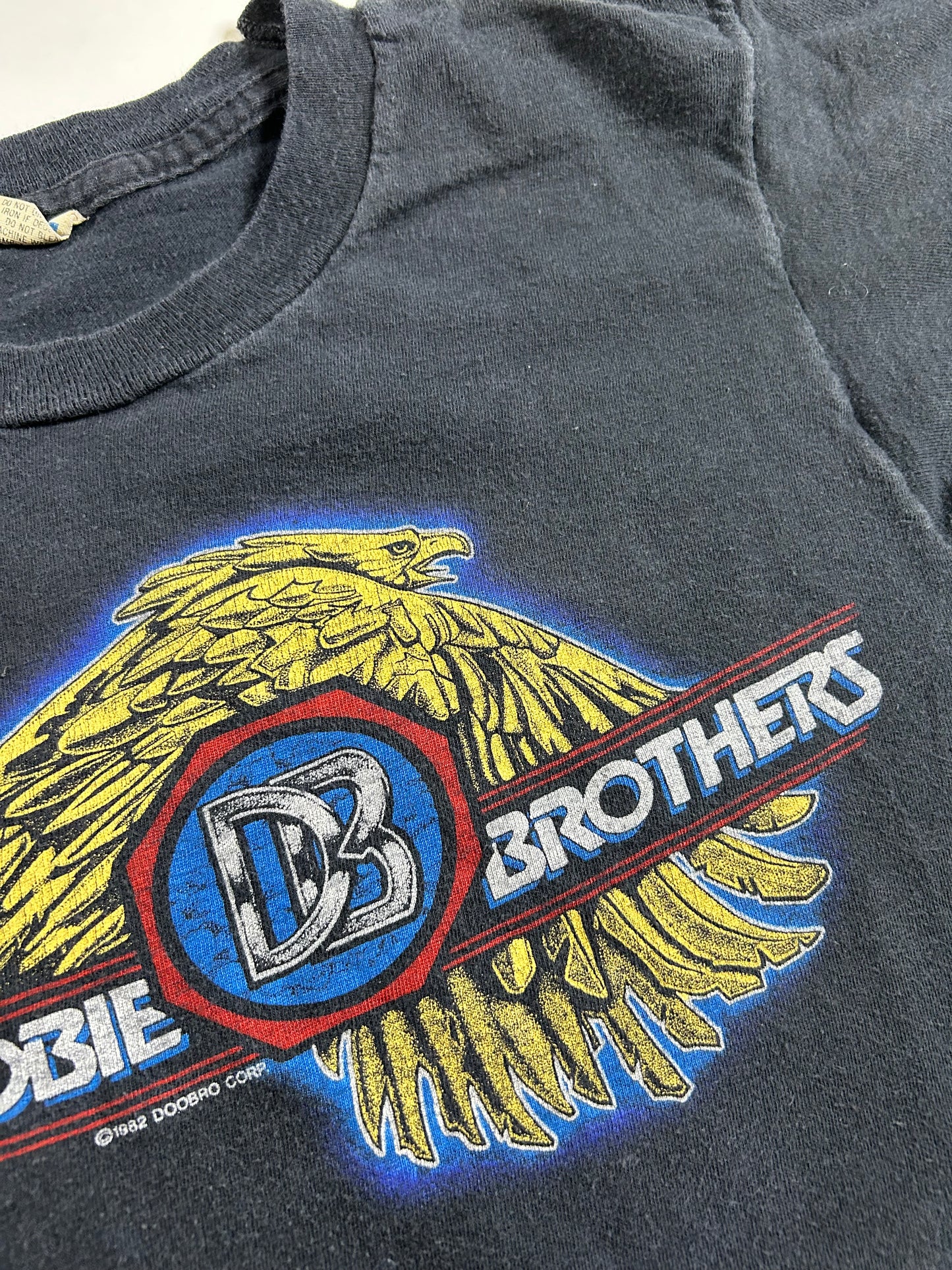 Vintage The Doobie Brothers Farewell Tour 1982 T Shirt Single Stitch 17.5x26.5 Inches Small/XS Fit