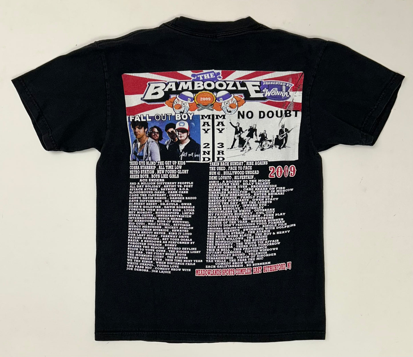Vintage 2009 The Bamboozle Music Festival Band Meadowlands NJ Tee Small 17.25x24.25 Inches Faded Black As Is