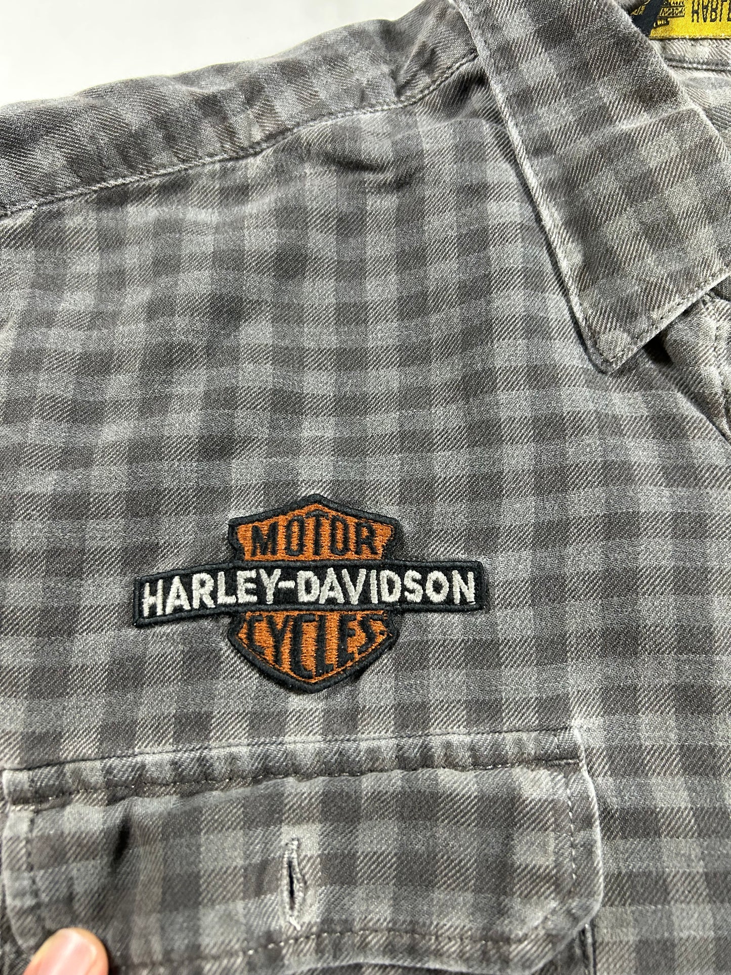 Harley-Davidson Motorcycles Mens Gray Plaid Button-Up Short Sleeve Shirt Size XL 24.5x32 Inches
