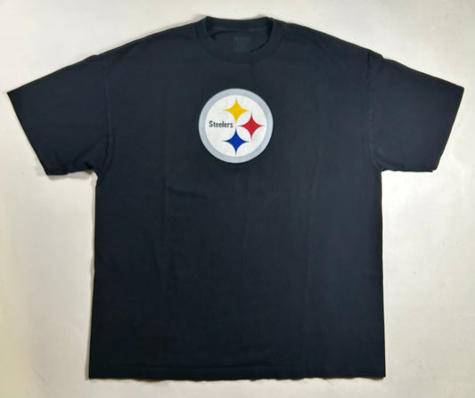 Vintage Reebok Pittsburgh Steelers NFL Team Logo Tee 2XL 25.75x31.75 Inches