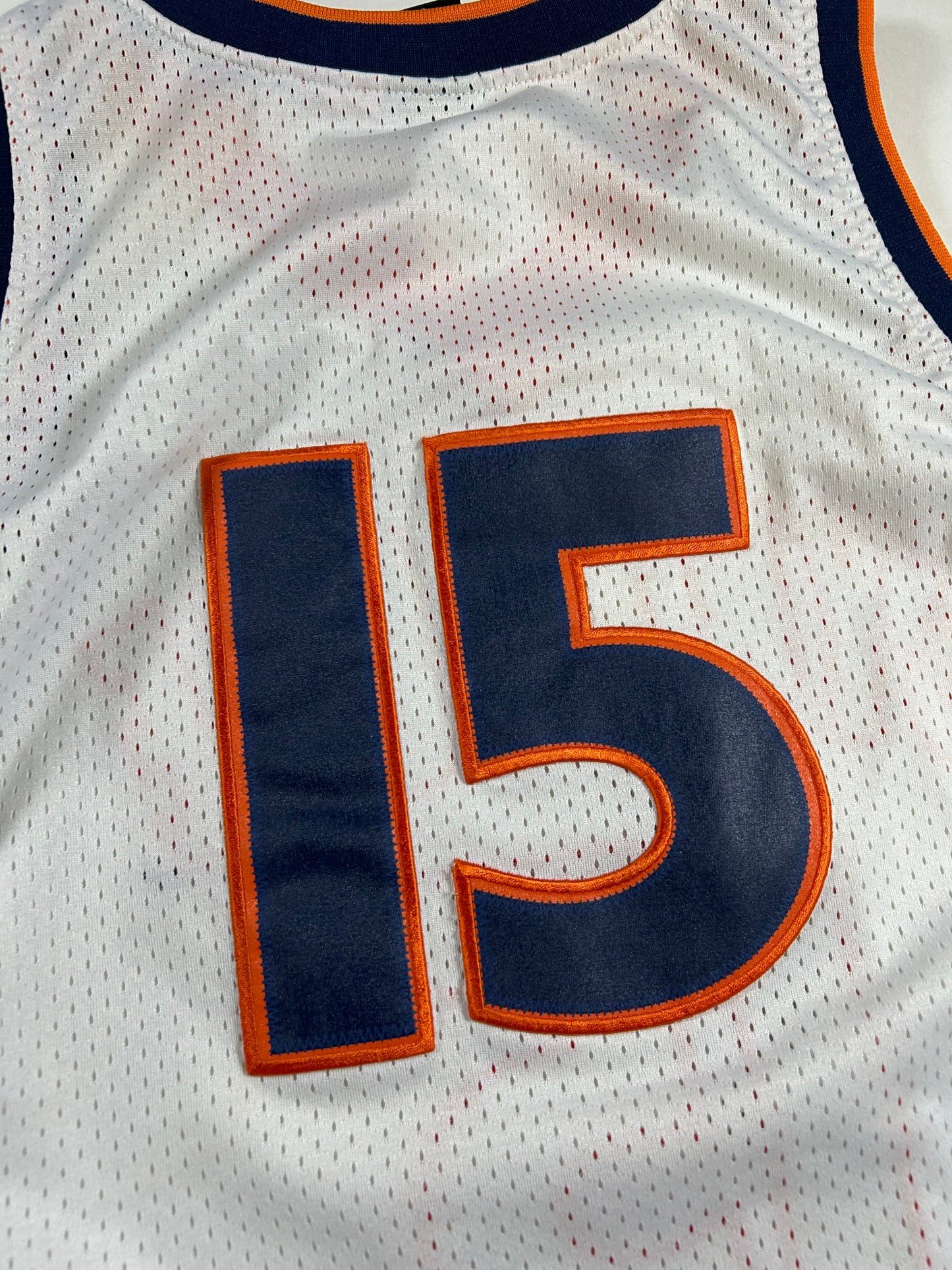 Vintage Nike Syracuse Orange Carmelo Anthony 15 White Orangeman Jersey Youth XL Fits Adult Small 21x29 Inches