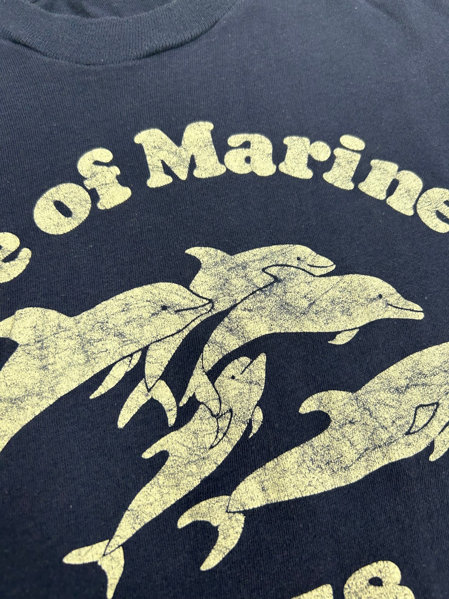 Vintage The College Of Marine Studies 1978 Dolphin Print Tee Small 17.25x26.25 Inches