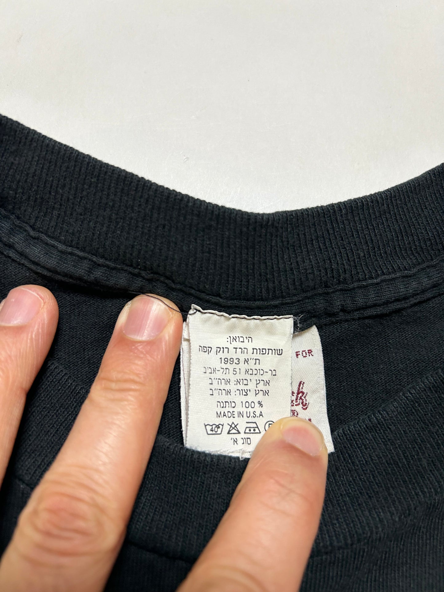 Vintage 90s Hard Rock Cafe Tel-Aviv Embroidered Chest Logo Tee XL USA 100% Cotton