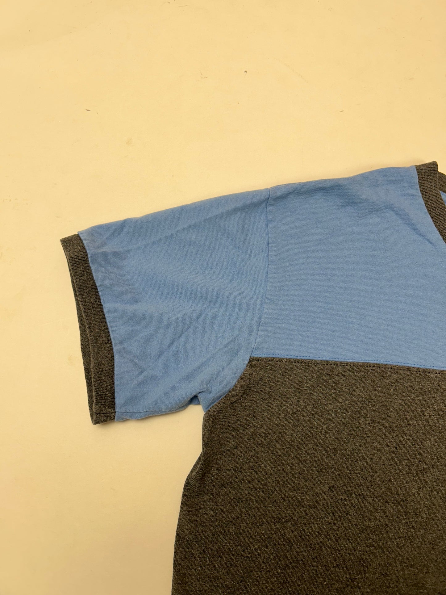 Vintage 90s Nike N Swoosh Logo V-neck Cut Tee Youth Medium-Women’s Medium 19.5x23 Inches