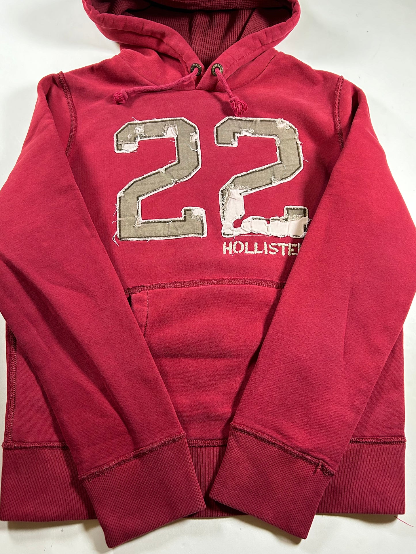 Hollister 22 California Graphic Logo Pullover Hooded Sweatshirt Small 22.25x26.75 Inches Red