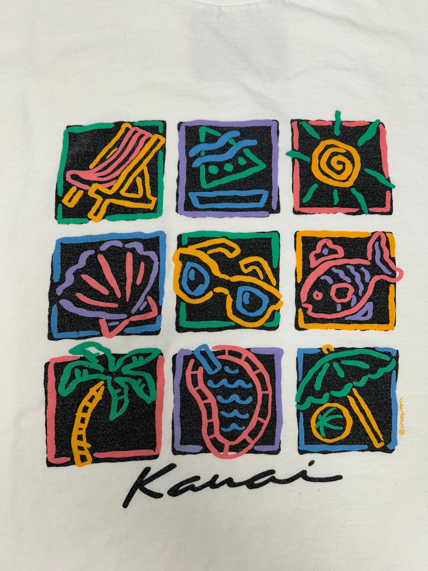 Vintage Crazy Shirts Hawaii Kauai Beach Essentials Graphic Shirt Large 21.5x28
