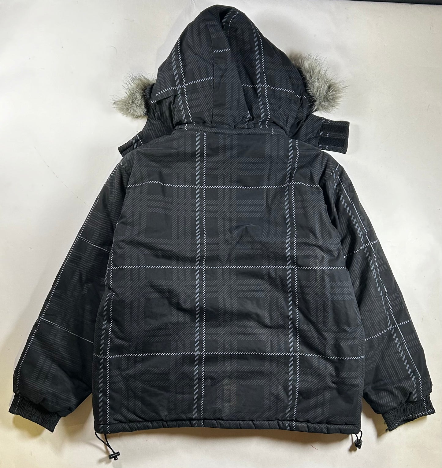 Vintage CCS Skate Catalog Winter Puffer Reversible Jacket Snowboard Skateboard Medium 26x28 Inches