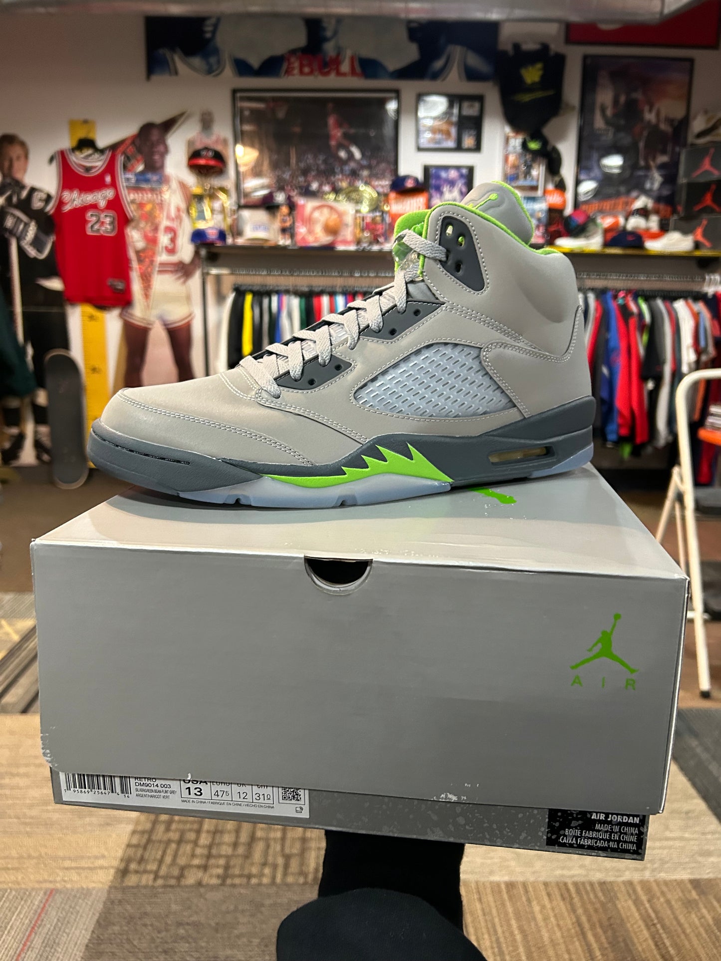 2022 Nike Air Jordan 5 Retro Green Bean 3M Size 13 DS Brand New