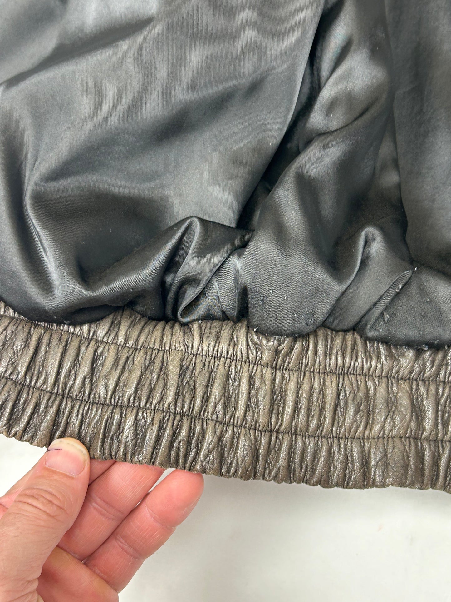 Vintage 90s The Axiom Traditional Leather Pete’s Wicked Ale Leather Jacket Beer Brewery Medium 25x28 Inches