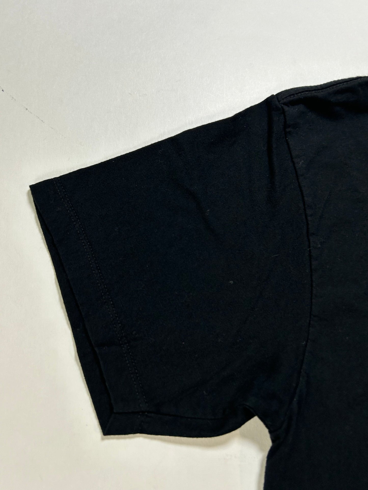 The Weeknd XO Starboy New Jersey Tour Tee 2017 Tour Shirt Medium 19.25x27.75 Inches