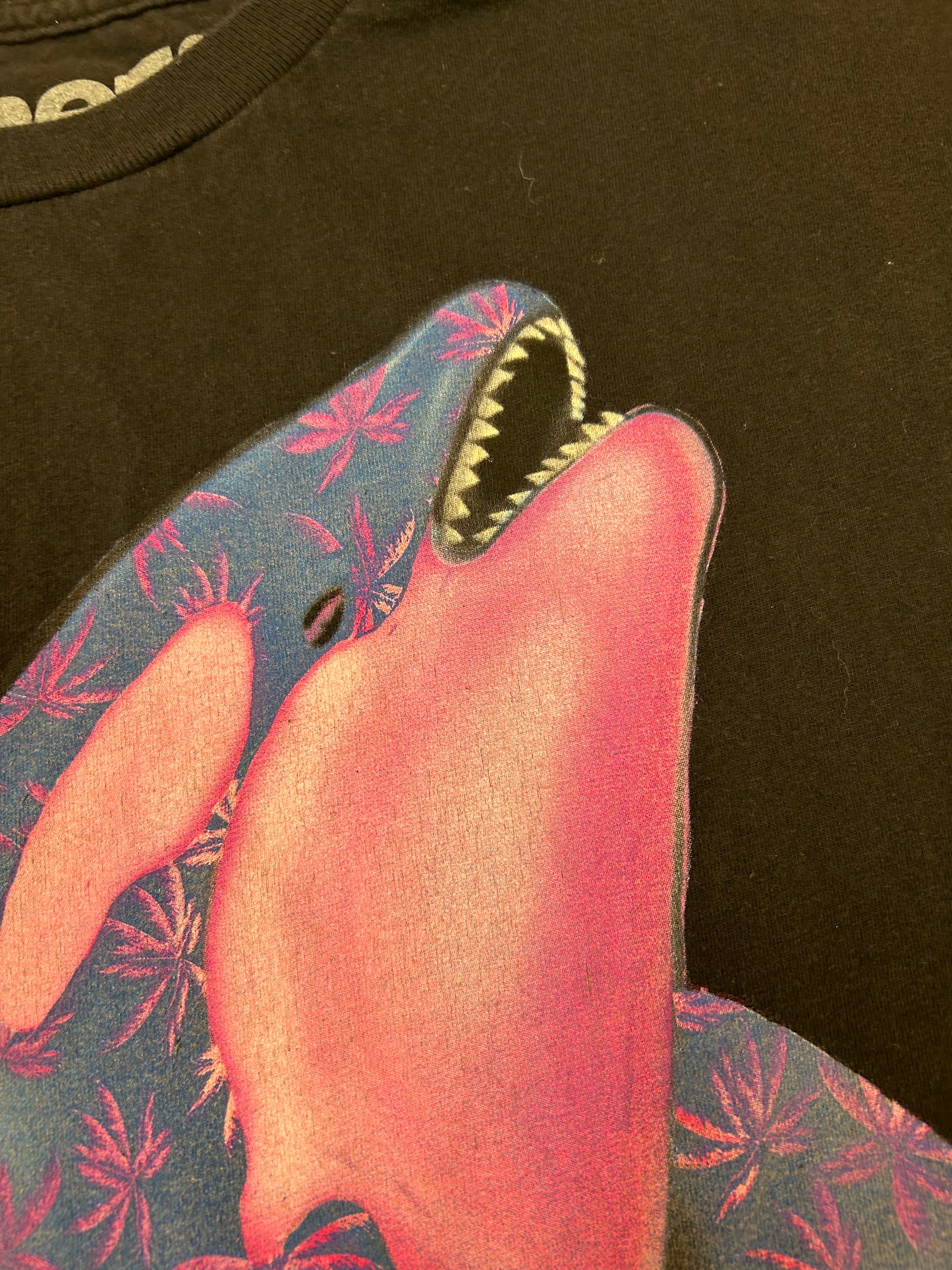 NEFF Whale Tropical Graphic Tee Large 21.5x28.5 Inches