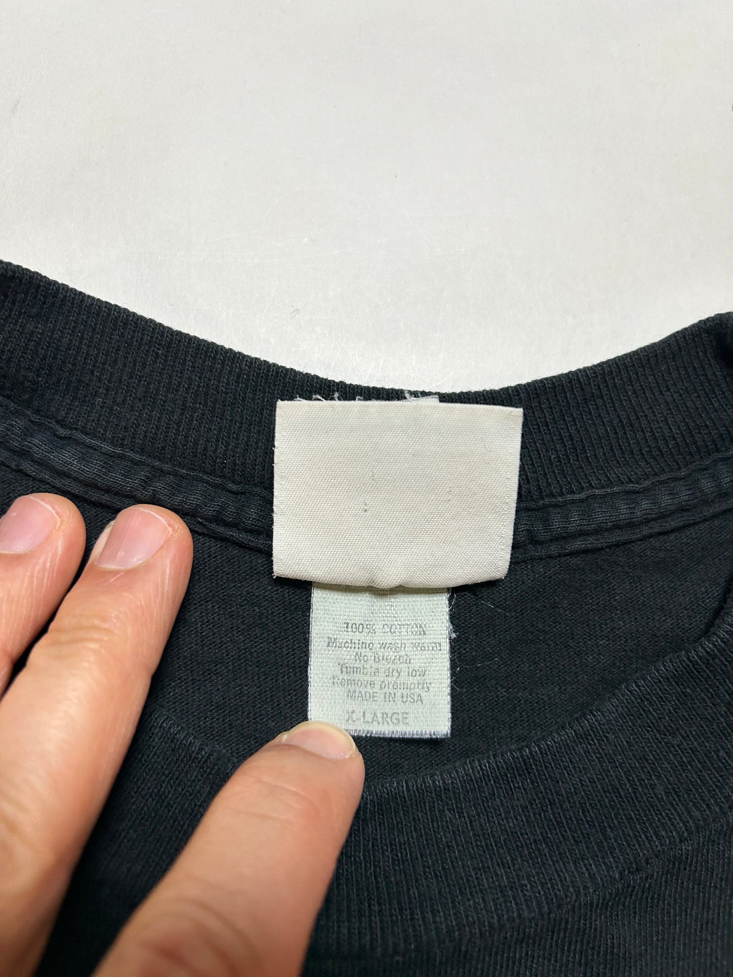 Vintage 90s Hard Rock Cafe Tel-Aviv Embroidered Chest Logo Tee XL USA 100% Cotton