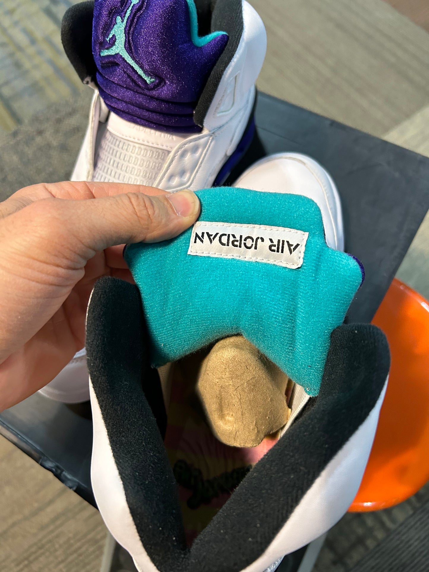 2018 Nike Air Jordan Retro 5 Grape Fresh Prince NRG Size 10 Very Will Smith Worn Twice Great Condition