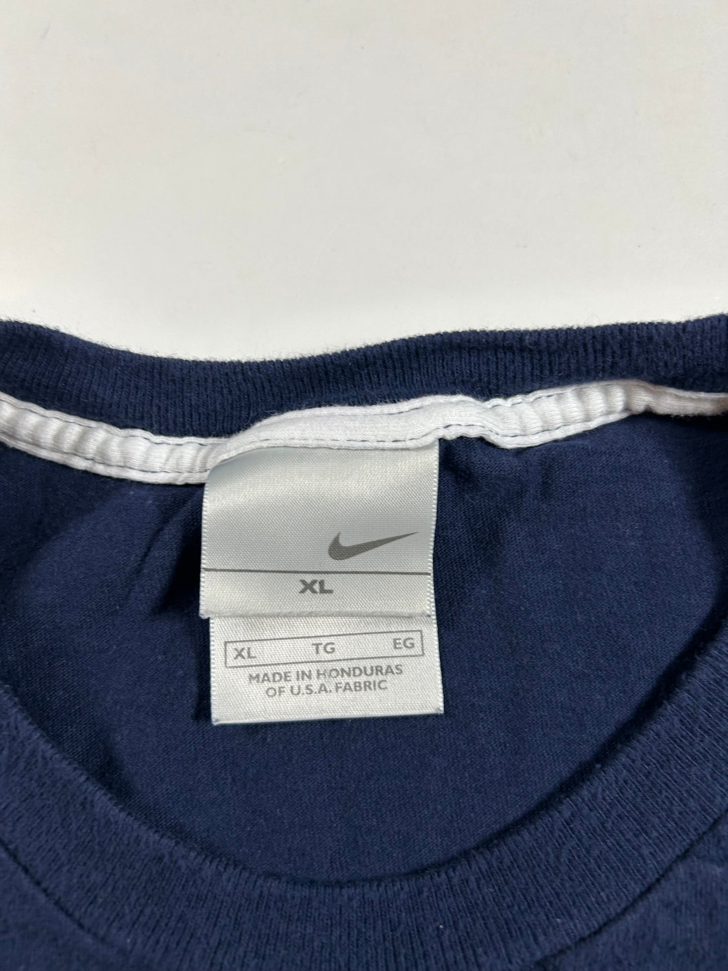 Vintage 2000s Nike Embroidered Chest Swoosh Logo Tee XL 24.25x29.5 Inches Navy
