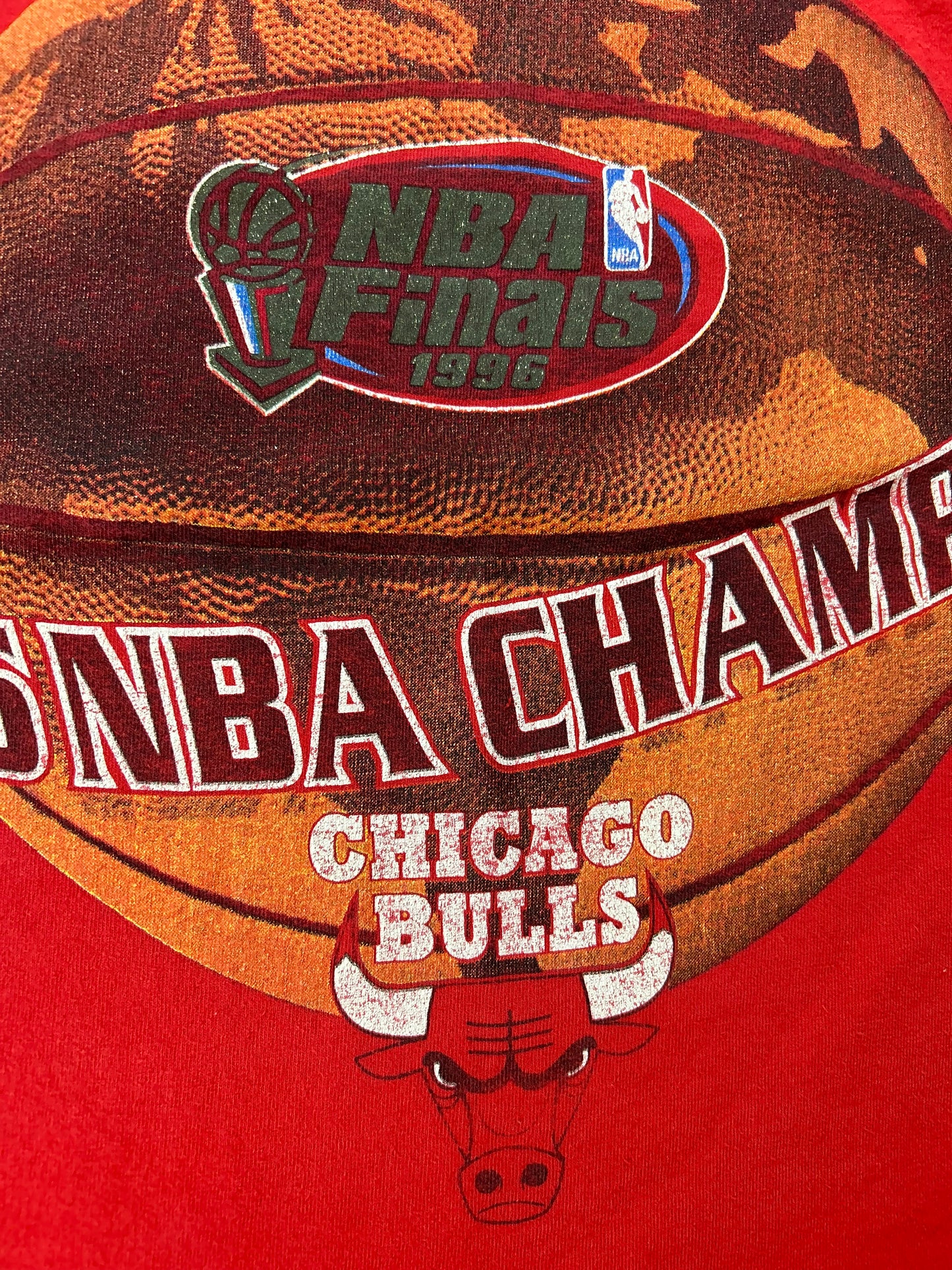 Vintage Lee Sport 1996 Chicago Bulls NBA Champions Tee Youth Medium 17.25x23 Inches Red